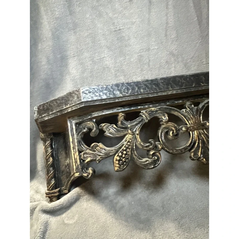 N/A dramatic vintage